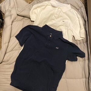 2 Vineyard Vines youth polos